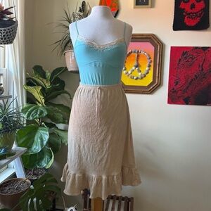 Elegant Beige Y2K Ruffle Skirt